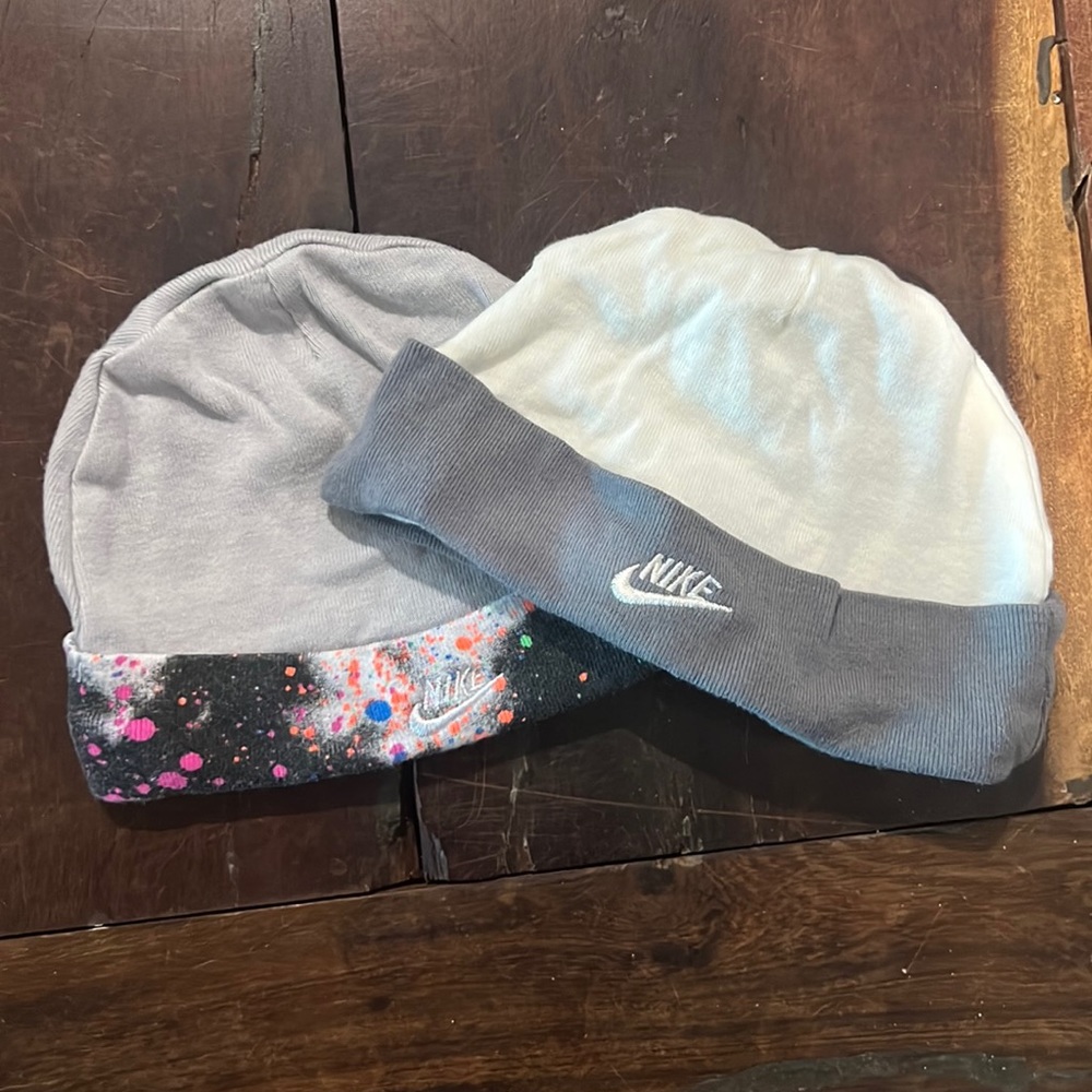 NIKE Set of 2 baby hats NWOT